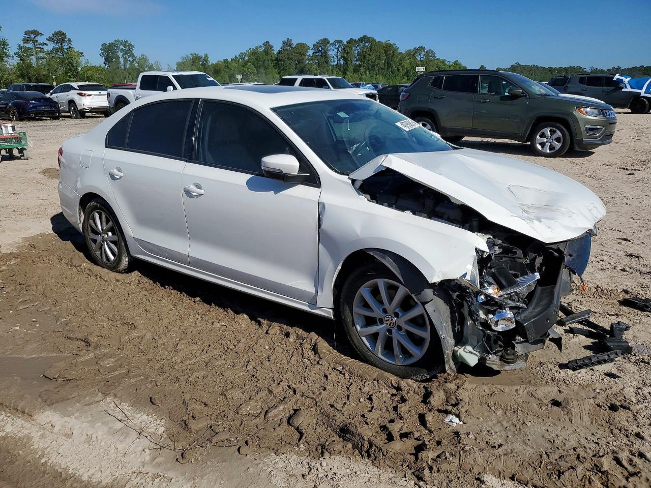 2012 VOLKSWAGEN JETTA SE photo 4