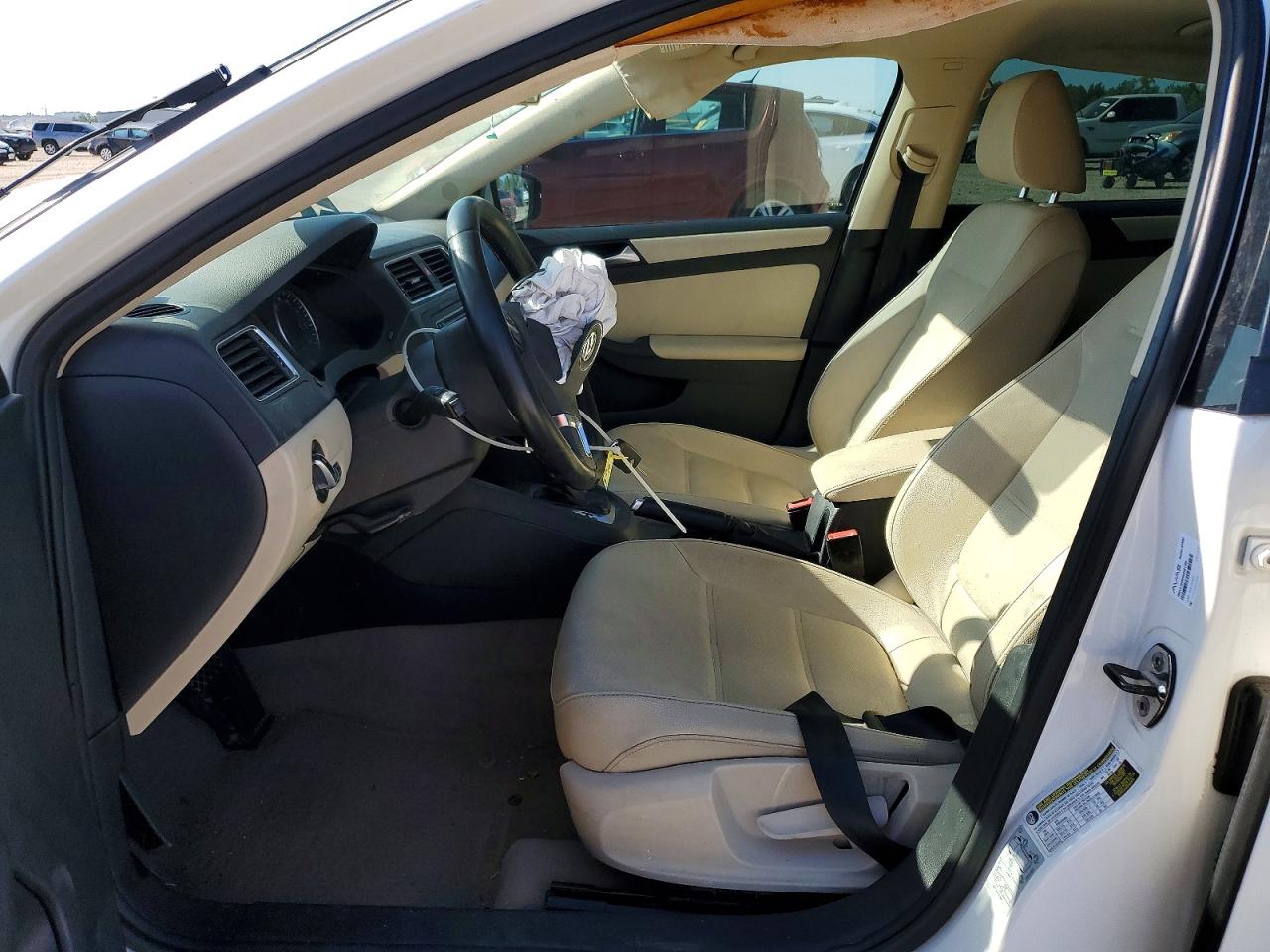 2012 VOLKSWAGEN JETTA SE photo 7