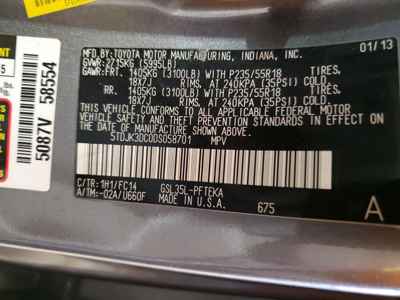 2013 TOYOTA SIENNA LE 7-PASSENGER photo 25