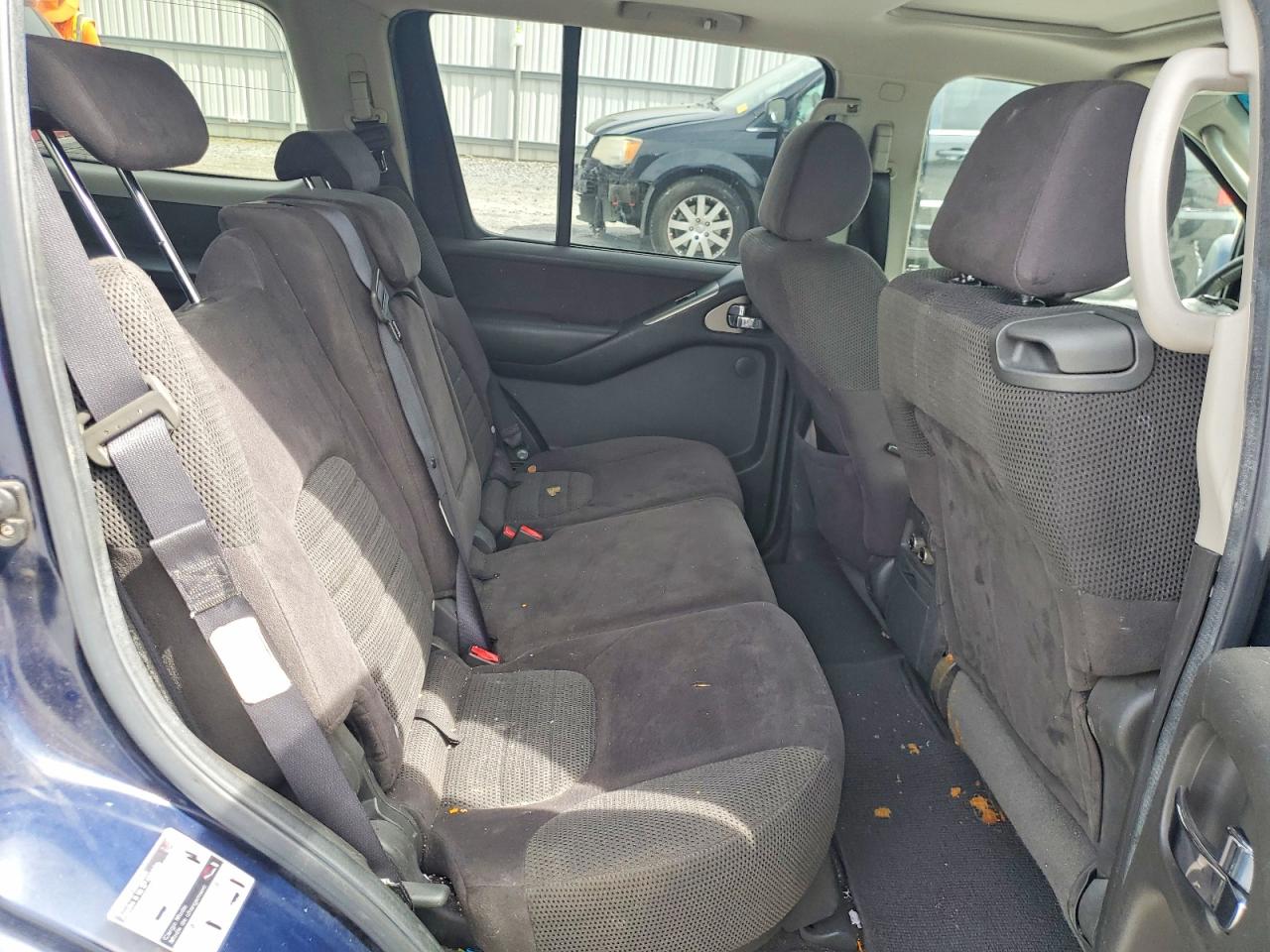2006 NISSAN PATHFINDER S photo 28