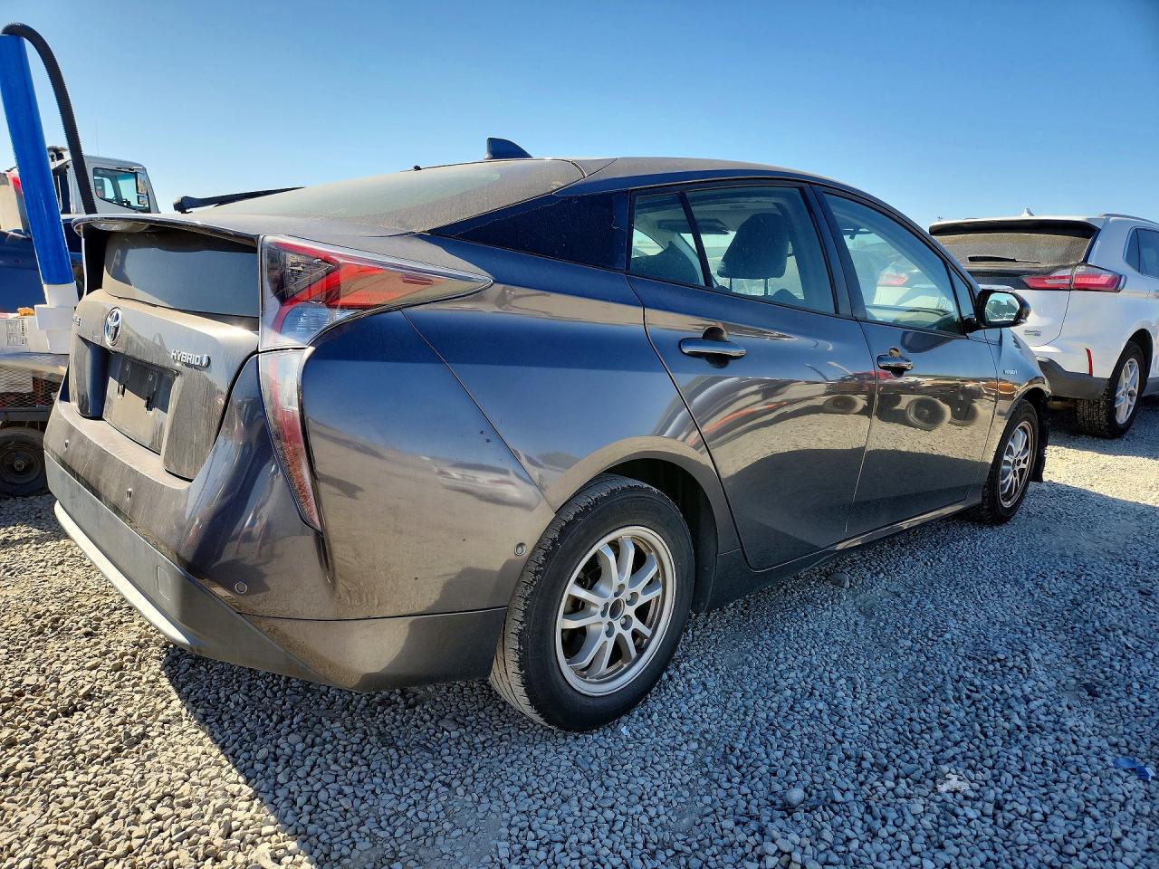 2016 TOYOTA PRIUS FOUR photo 5