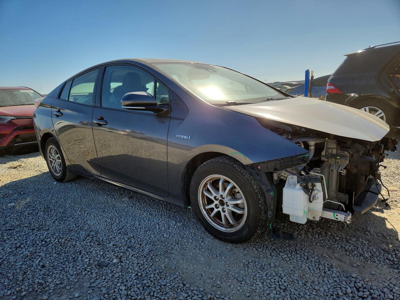 2016 TOYOTA PRIUS FOUR photo 7