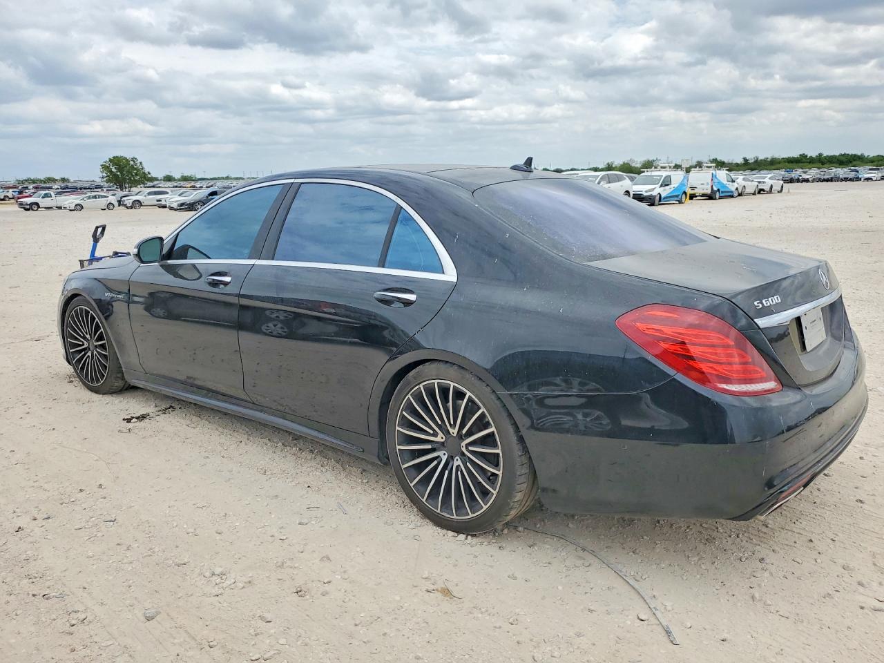 2015 MERCEDES-BENZ S 550 photo 2