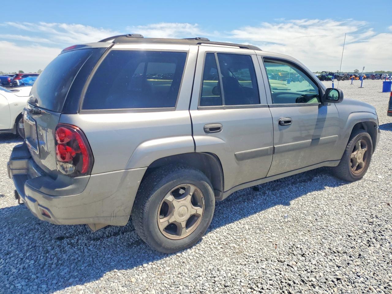 2005 CHEVROLET TRAILBLAZER LS photo 5