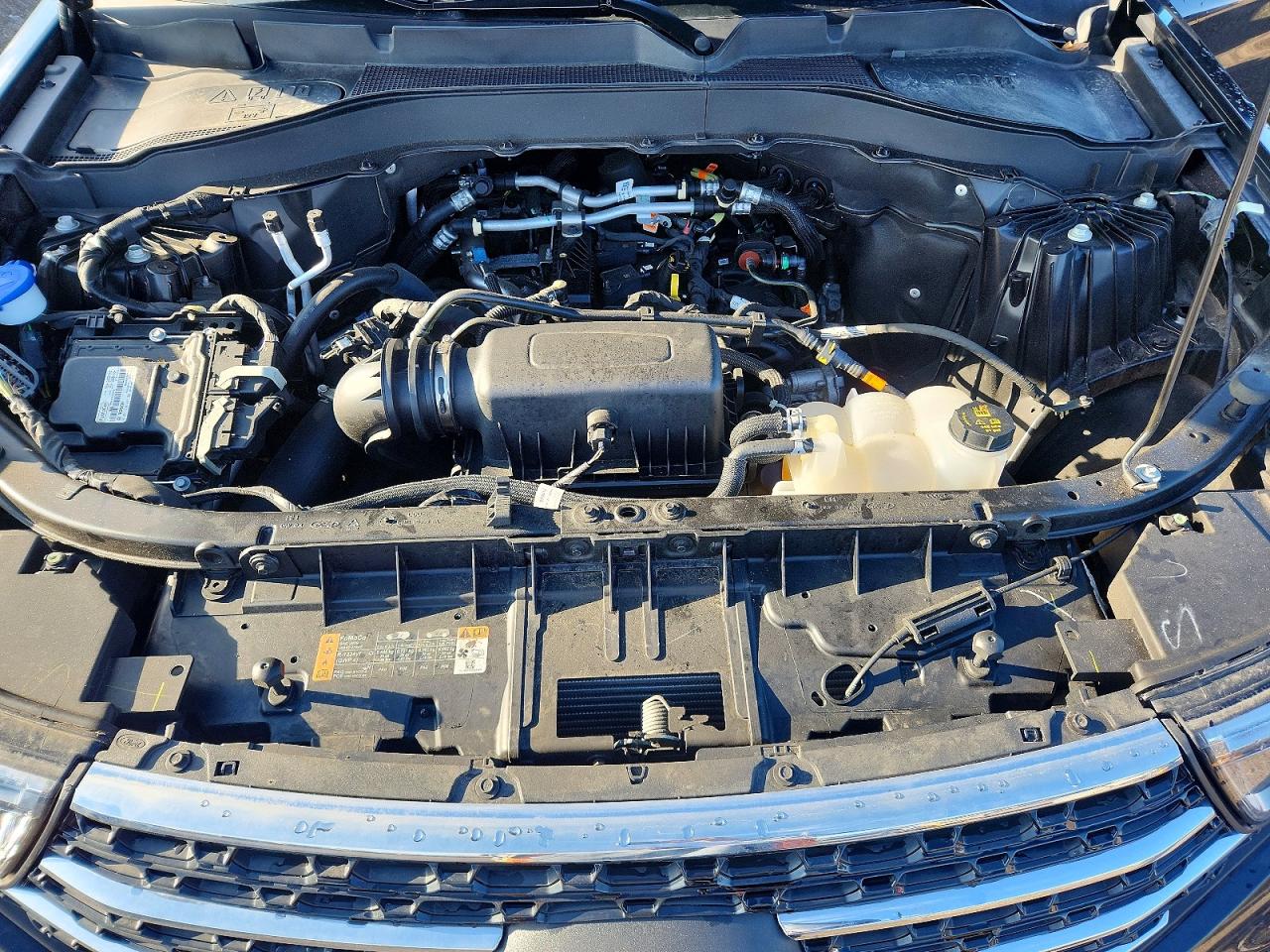 2024 FORD EXPLORER XLT photo 12