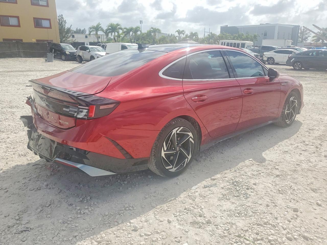2024 HYUNDAI SONATA SEL photo 7