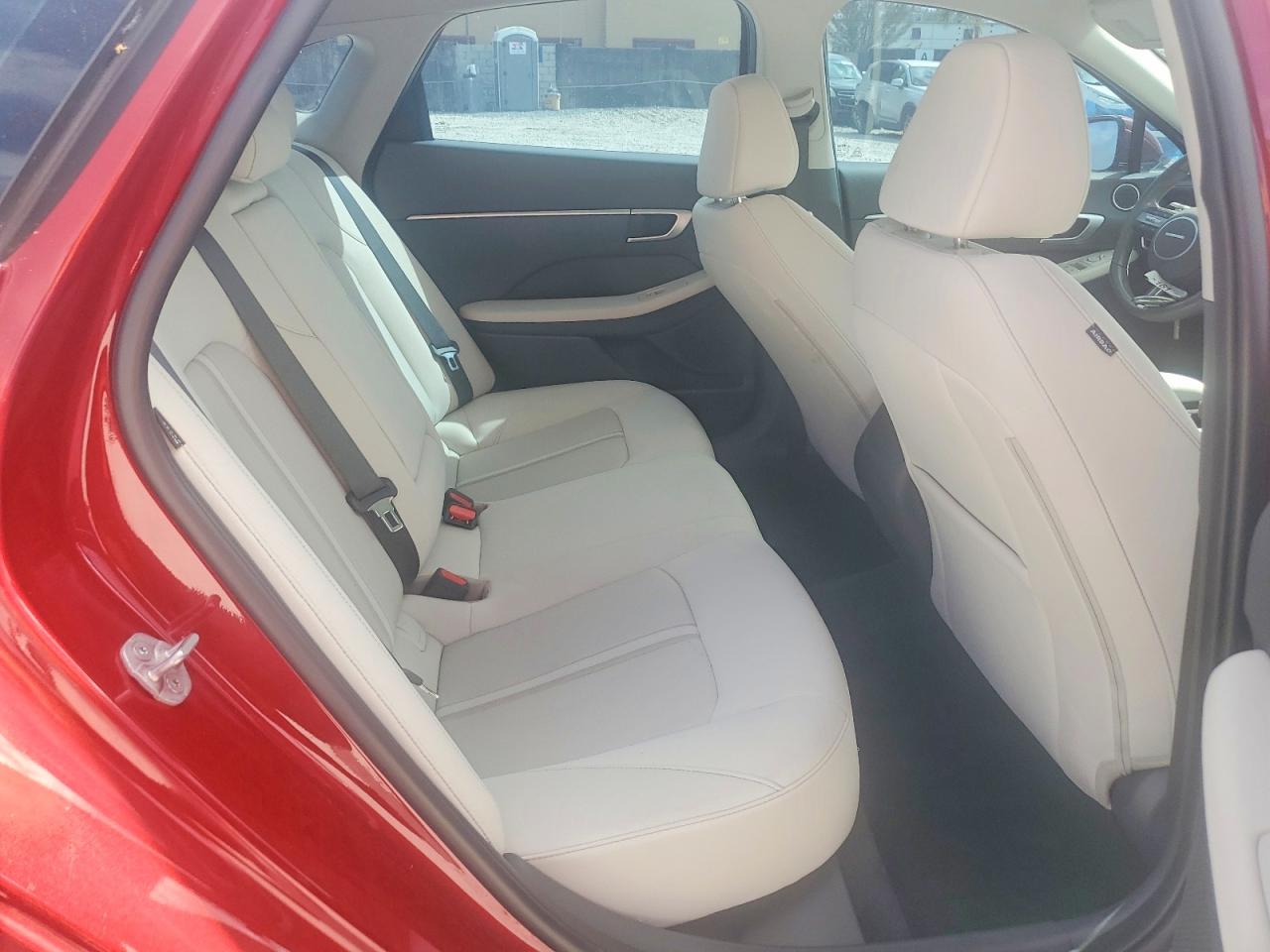 2024 HYUNDAI SONATA SEL photo 28