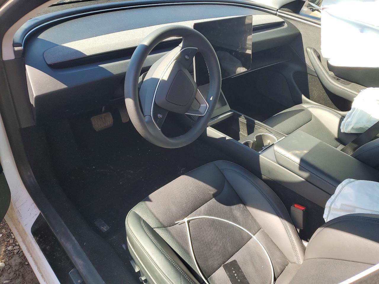 2024 TESLA MODEL 3 photo 15