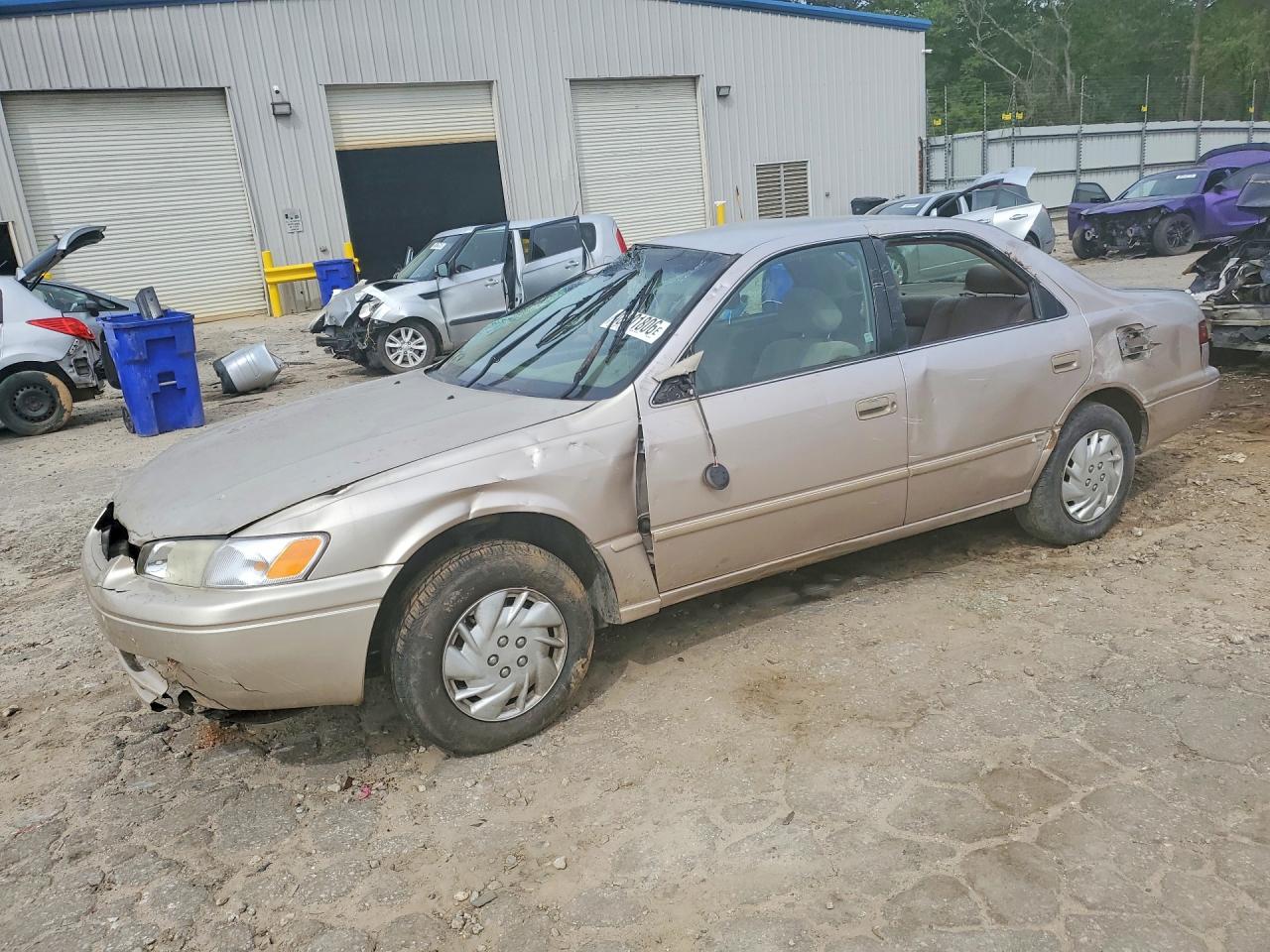 1997 TOYOTA CAMRY
