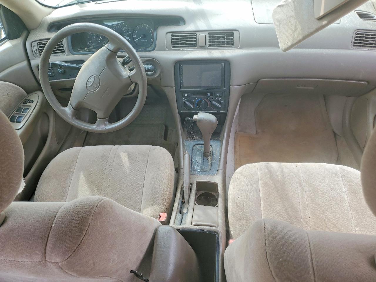 1997 TOYOTA CAMRY LE photo 22