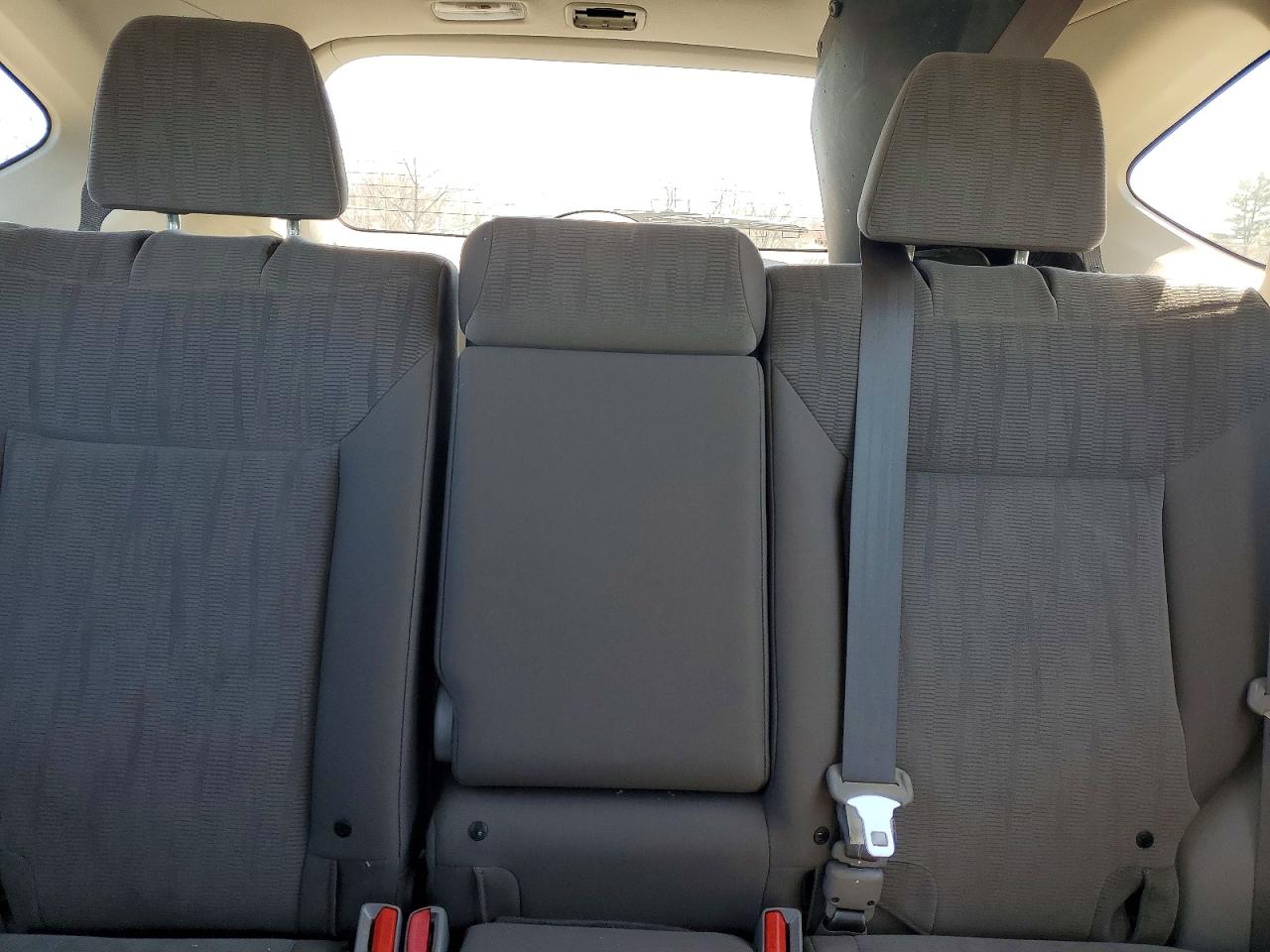 2014 HONDA CR-V LX photo 28
