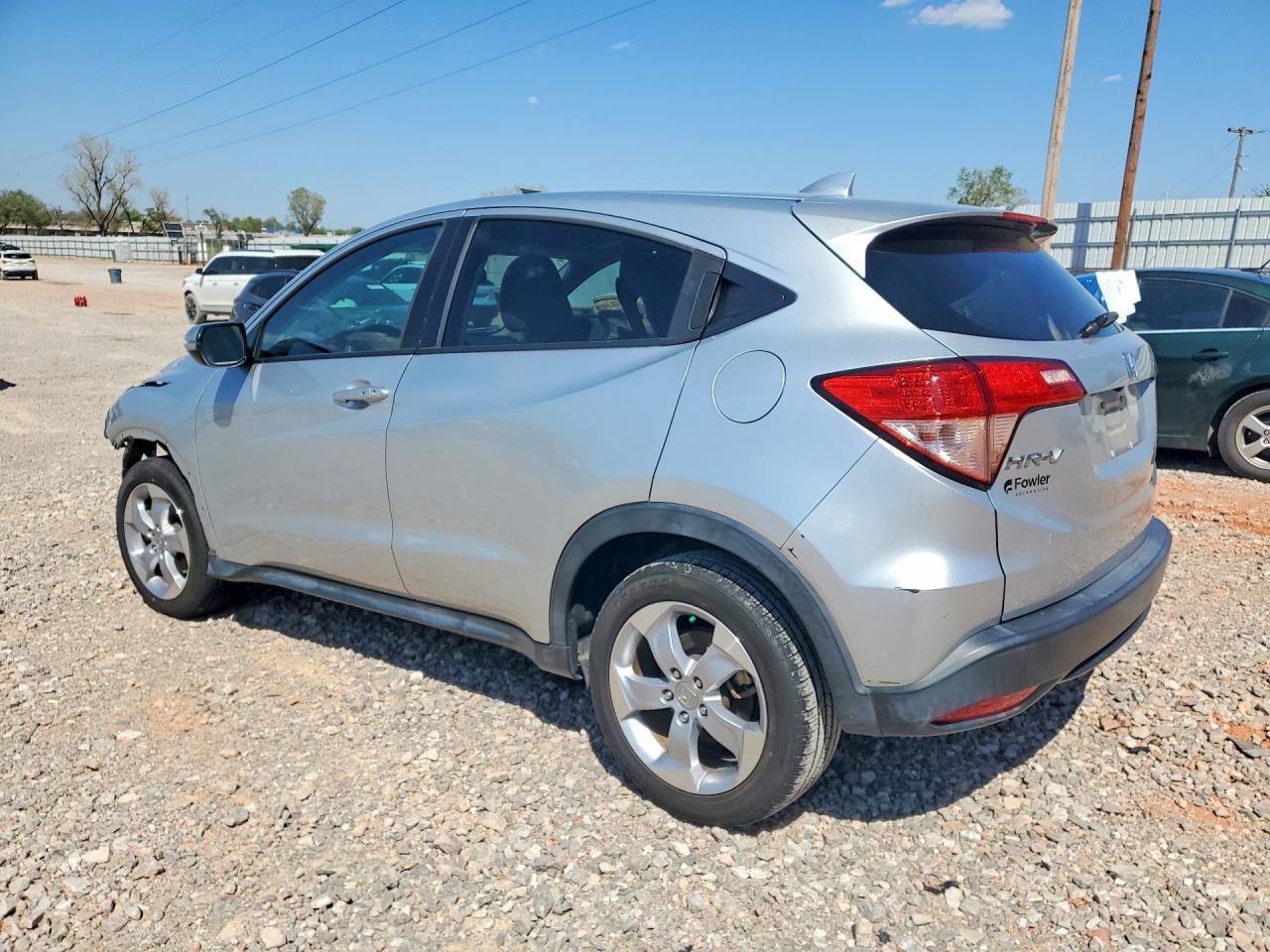 2016 HONDA HR-V EX photo 2