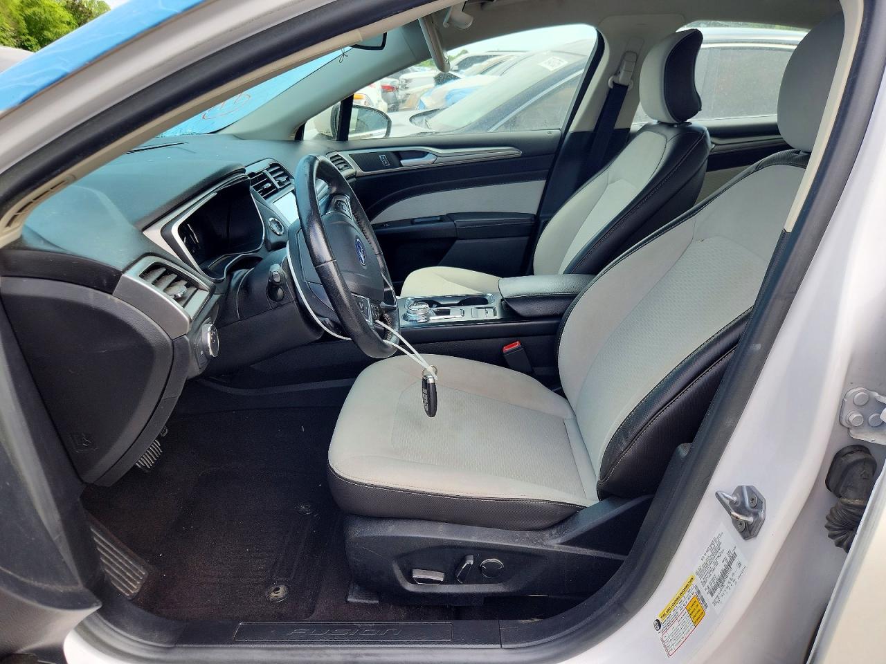 2019 FORD FUSION SE photo 13