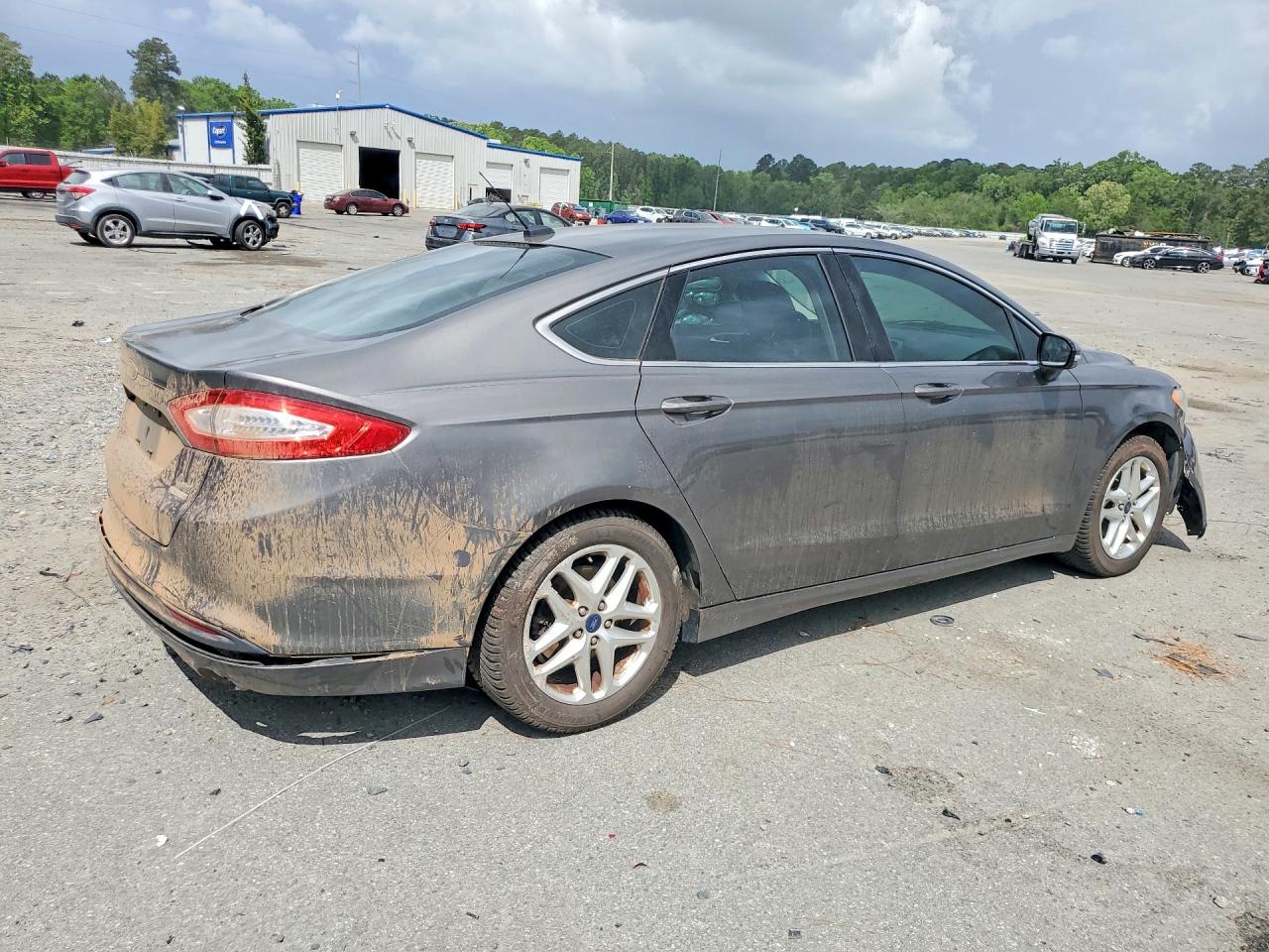 2013 FORD FUSION SE photo 5