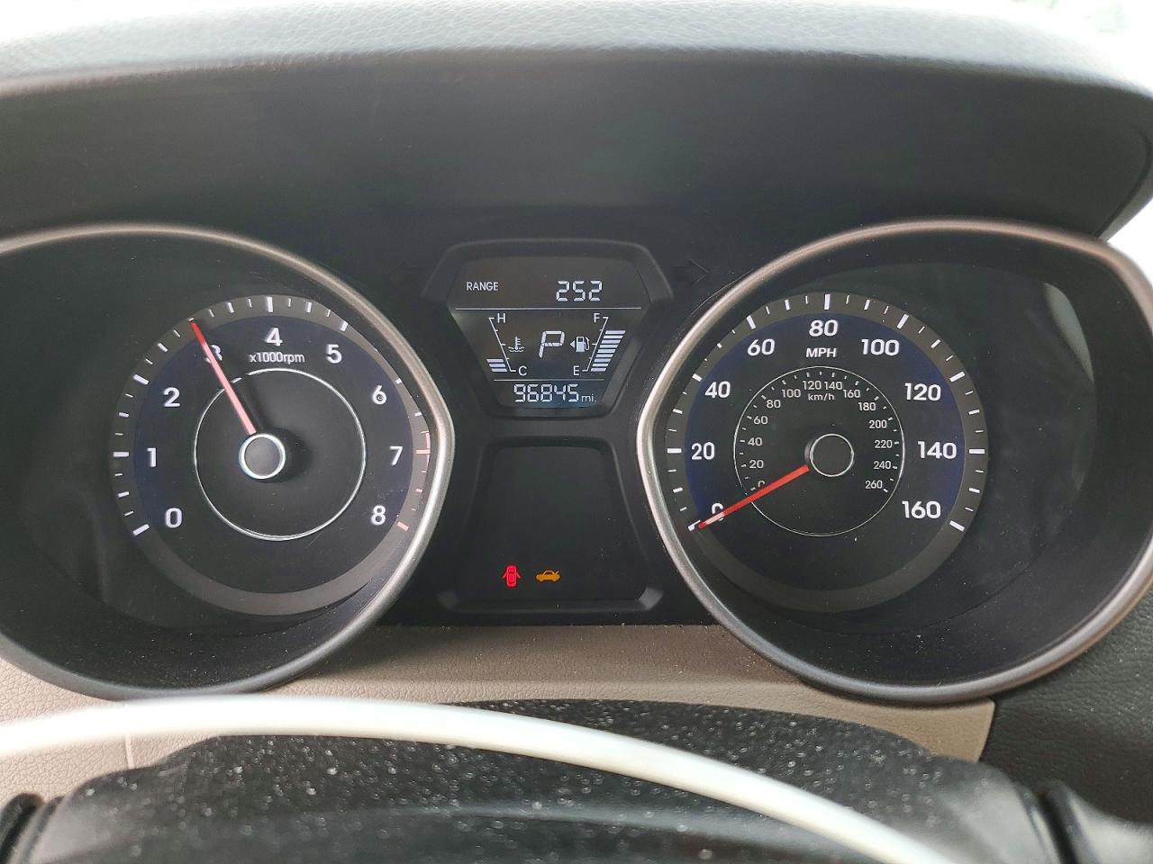 2015 HYUNDAI ELANTRA SE photo 25