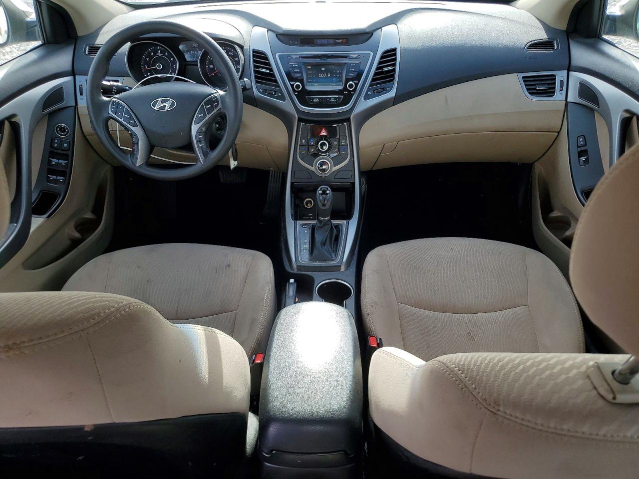 2015 HYUNDAI ELANTRA SE photo 22