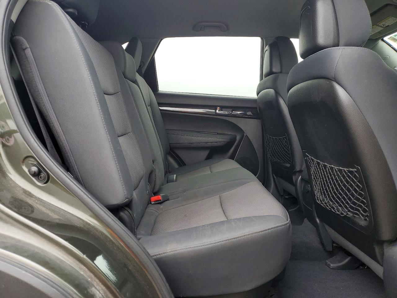 2013 KIA SORENTO LX photo 21