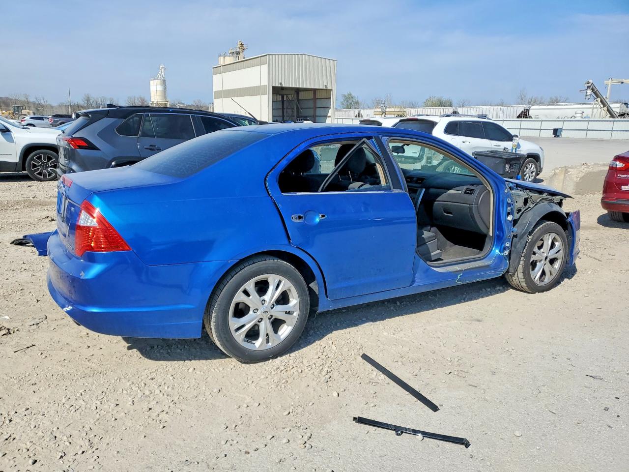2012 FORD FUSION SE photo 3