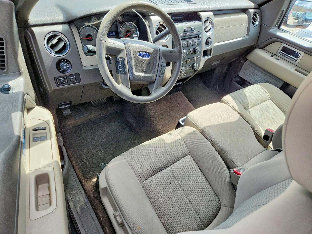 2010 FORD F150 photo 22