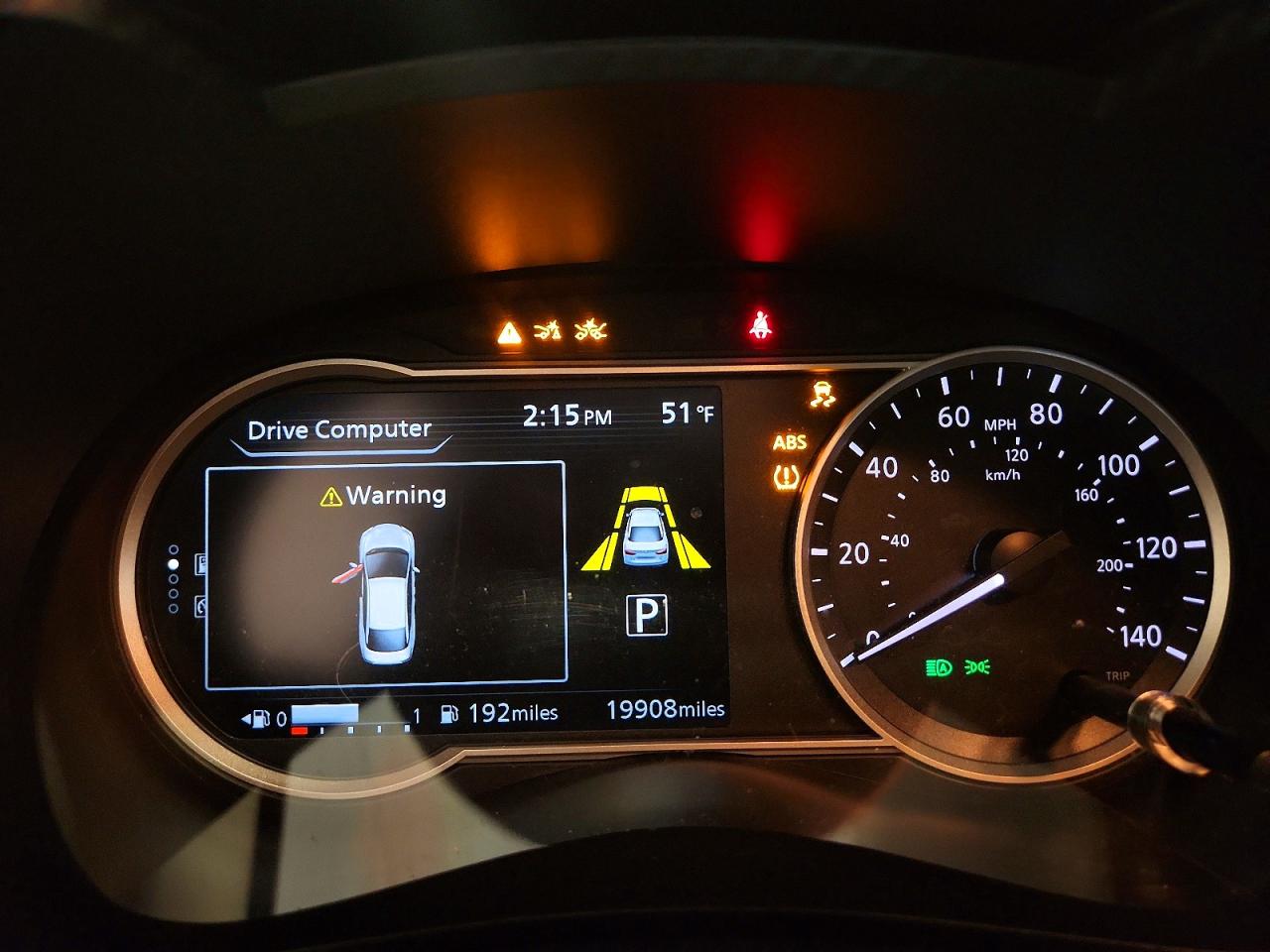 2020 NISSAN VERSA SV photo 17