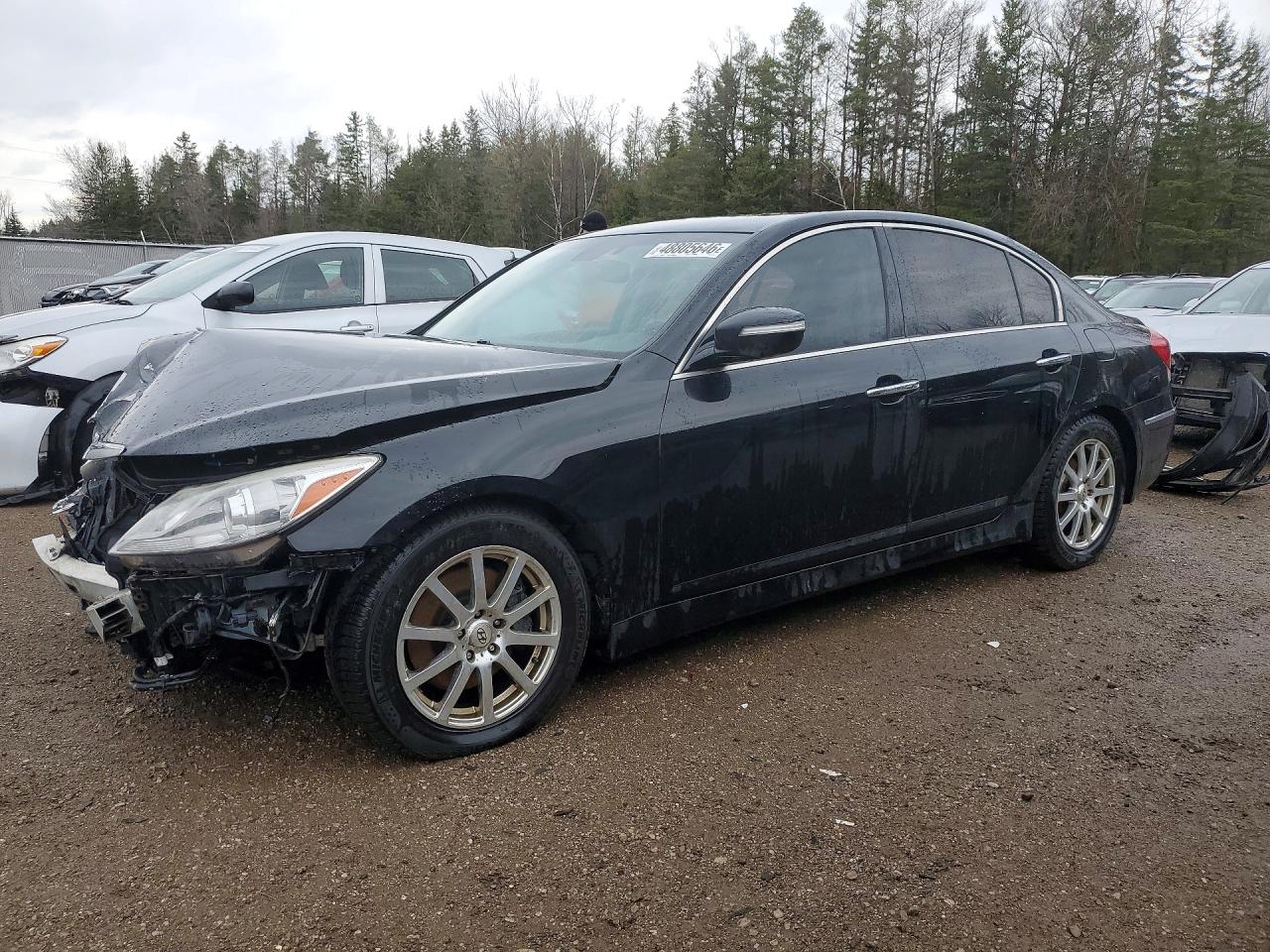2013 HYUNDAI GENESIS