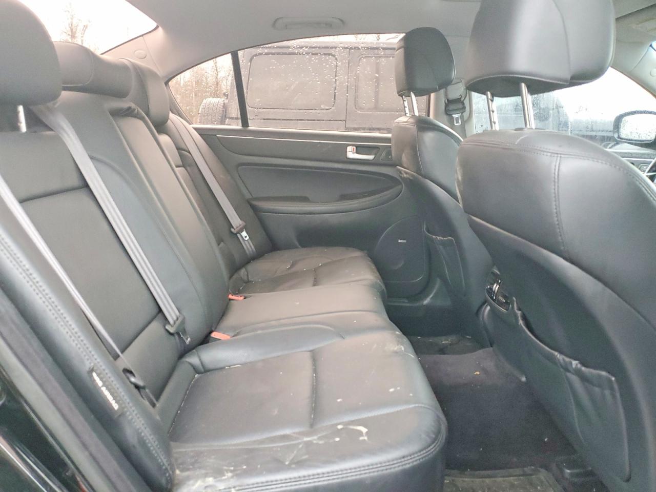 2013 HYUNDAI GENESIS 3.8L photo 28