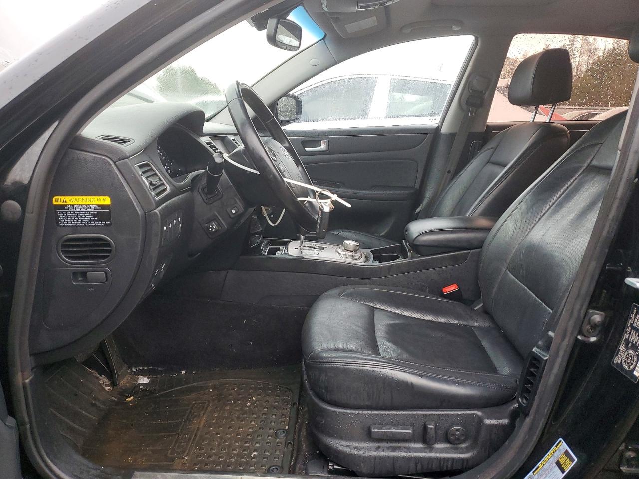 2013 HYUNDAI GENESIS 3.8L photo 19