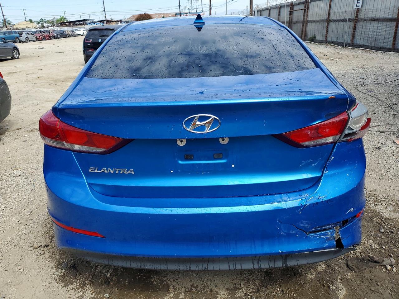 2018 HYUNDAI ELANTRA VALUE EDITION photo 11