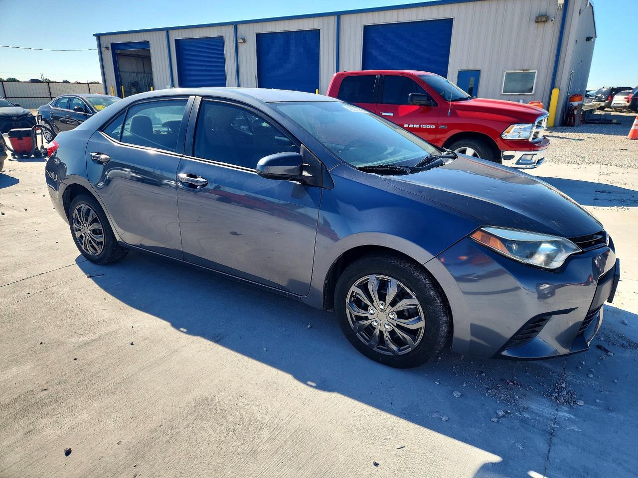 2014 TOYOTA COROLLA LE photo 7