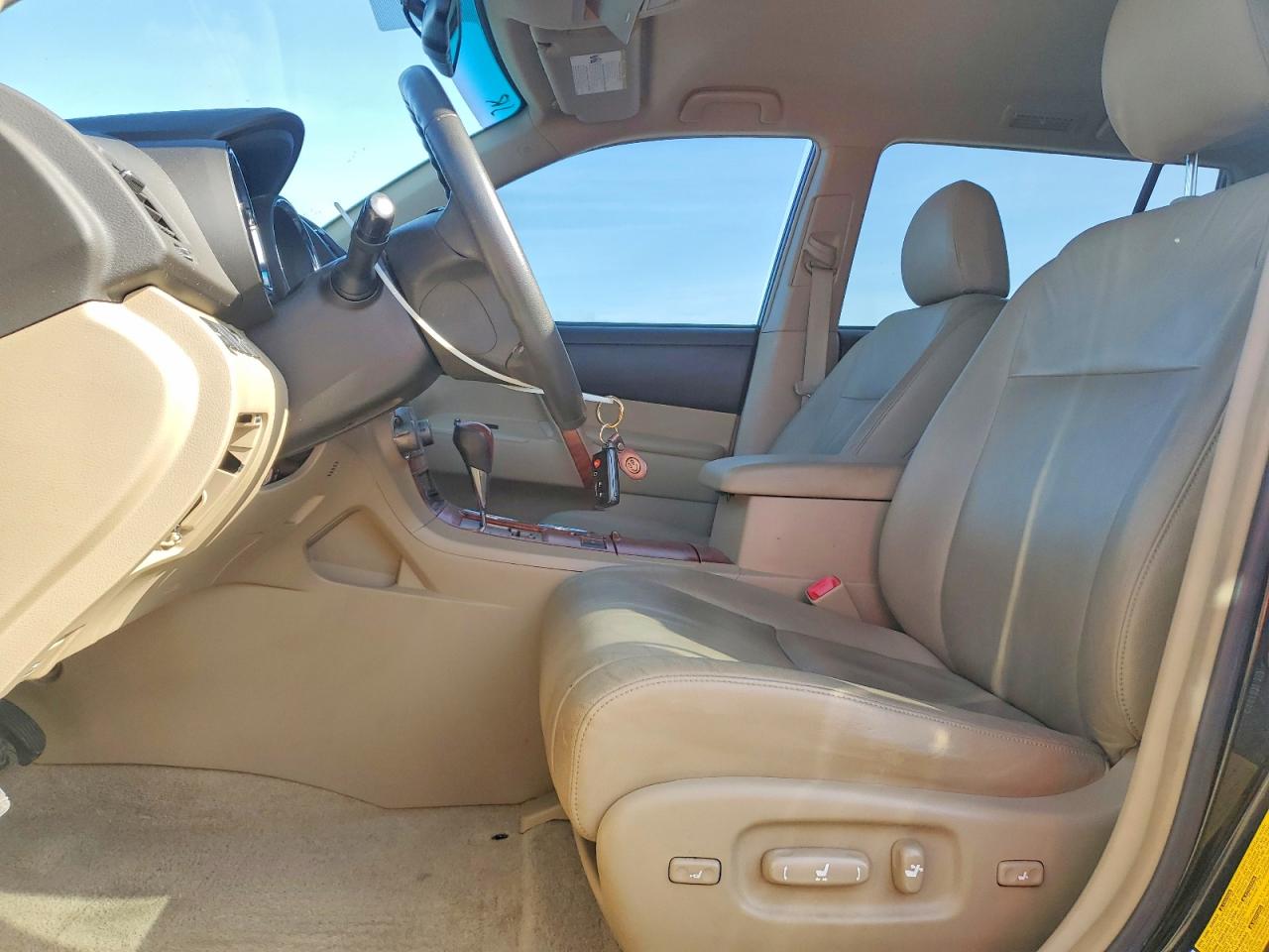 2008 TOYOTA HIGHLANDER LIMITED photo 19