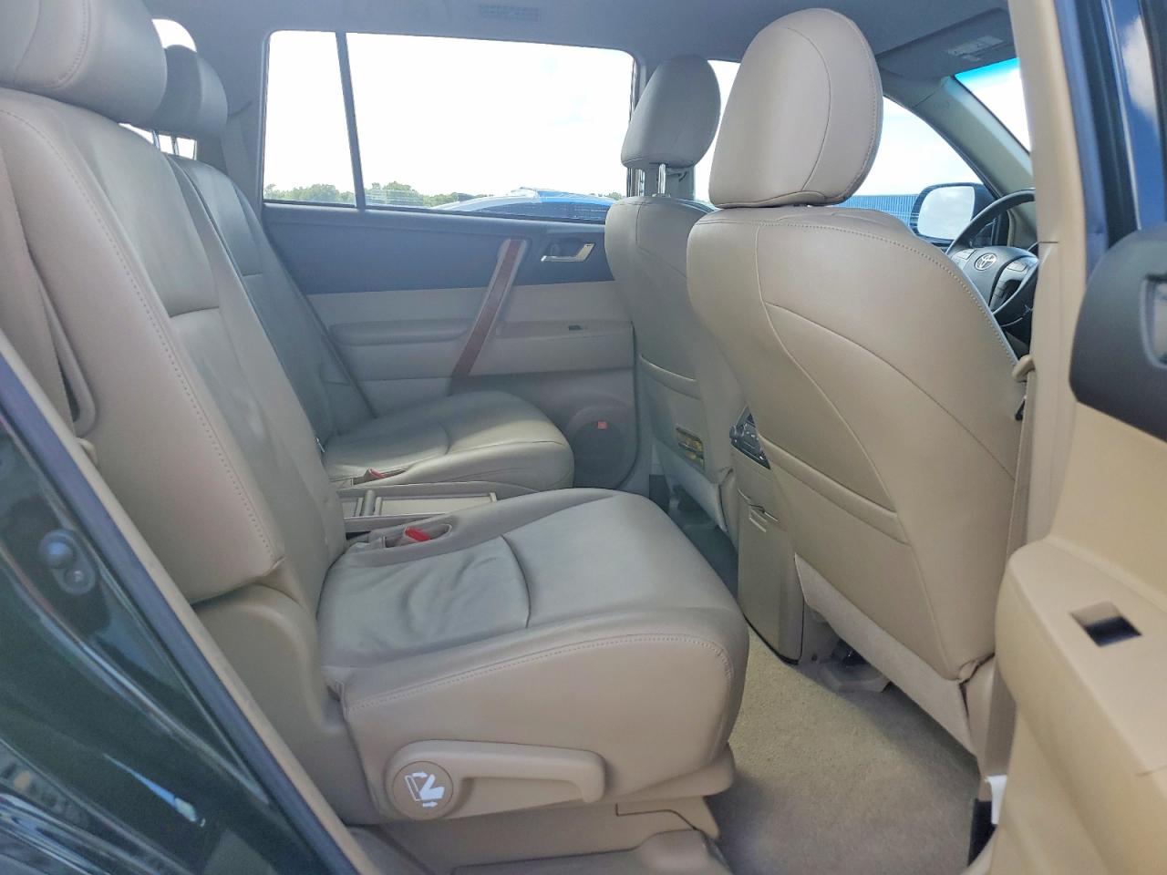 2008 TOYOTA HIGHLANDER LIMITED photo 31