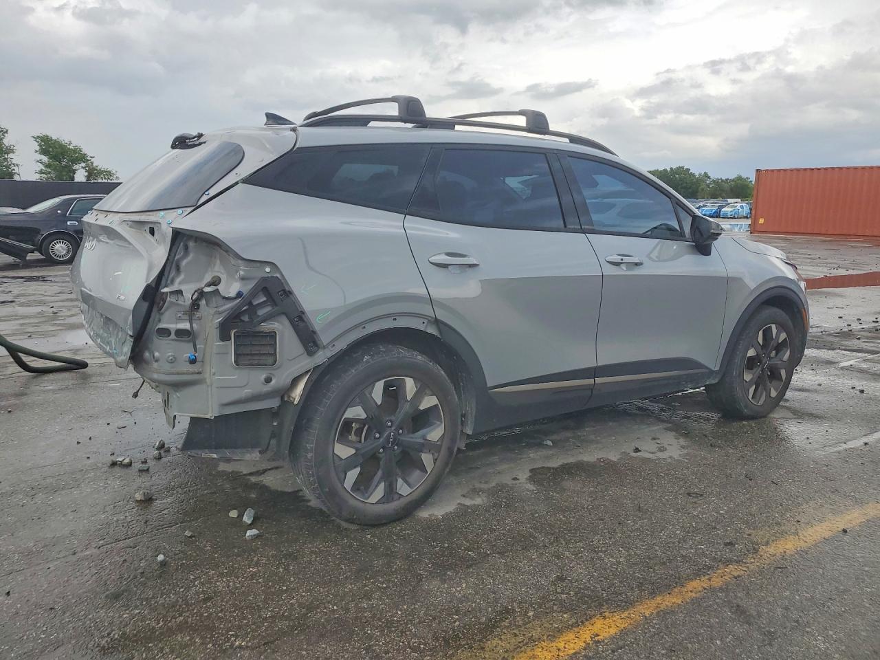 2023 KIA SPORTAGE X-LINE photo 5