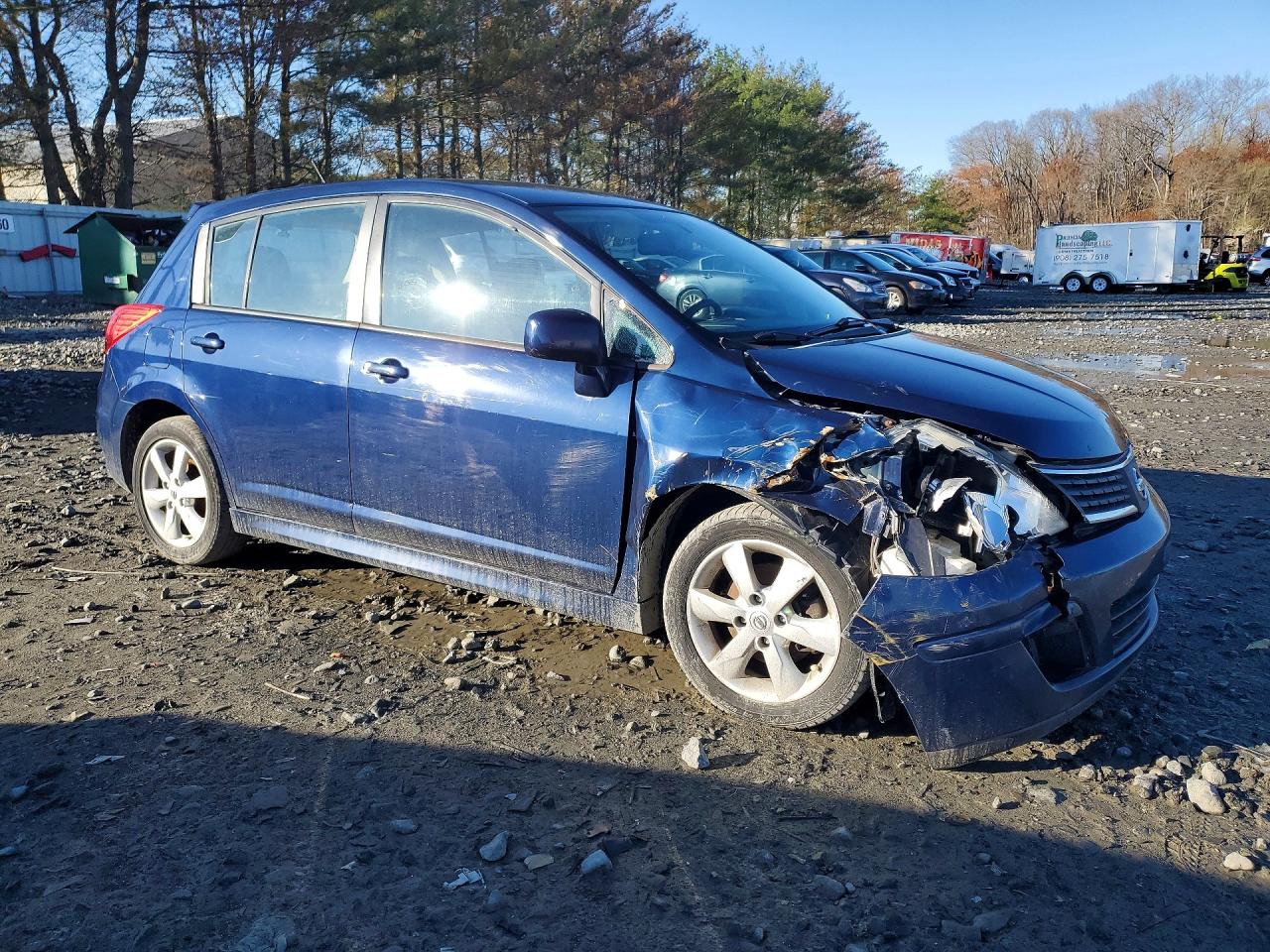 2012 NISSAN VERSA photo 4