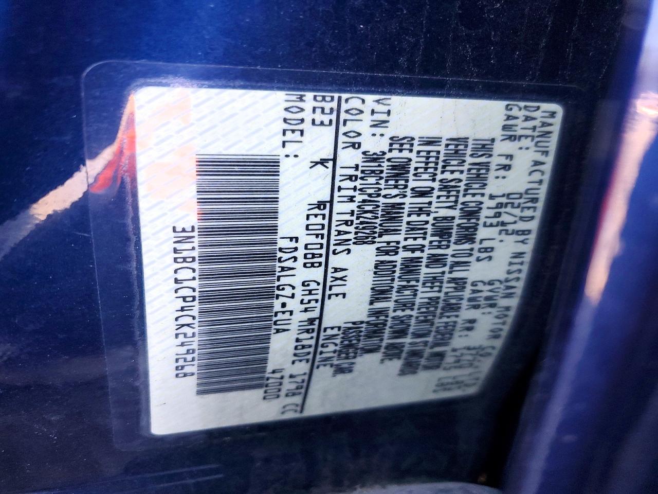 2012 NISSAN VERSA photo 13