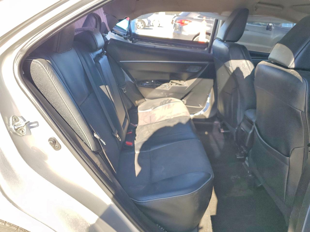 2015 TOYOTA COROLLA S photo 10