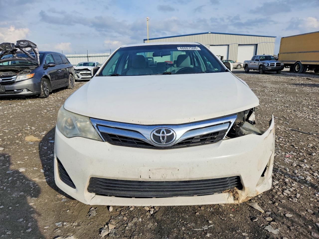 2012 TOYOTA CAMRY LE photo 9