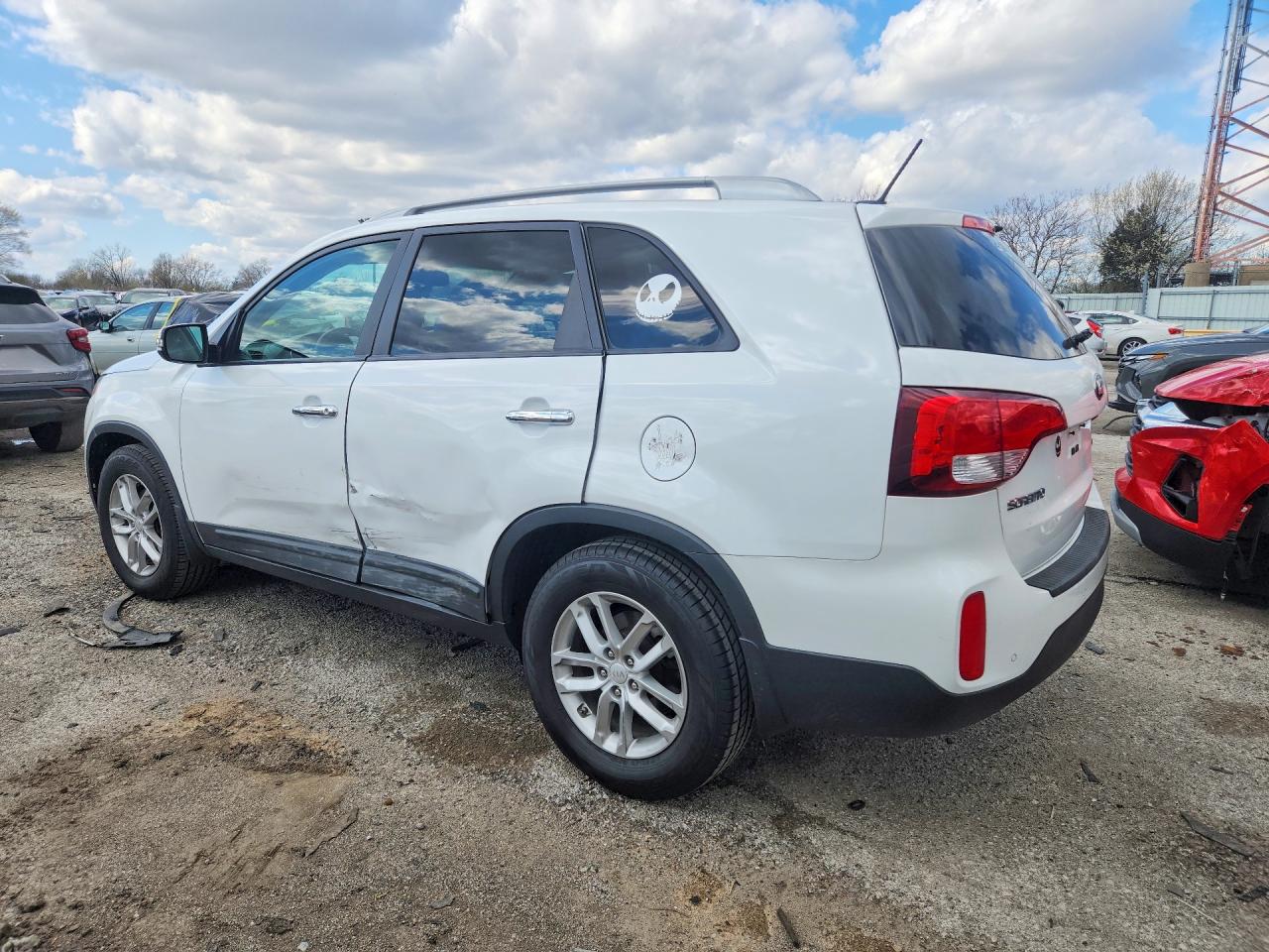 2014 KIA SORENTO LX photo 2