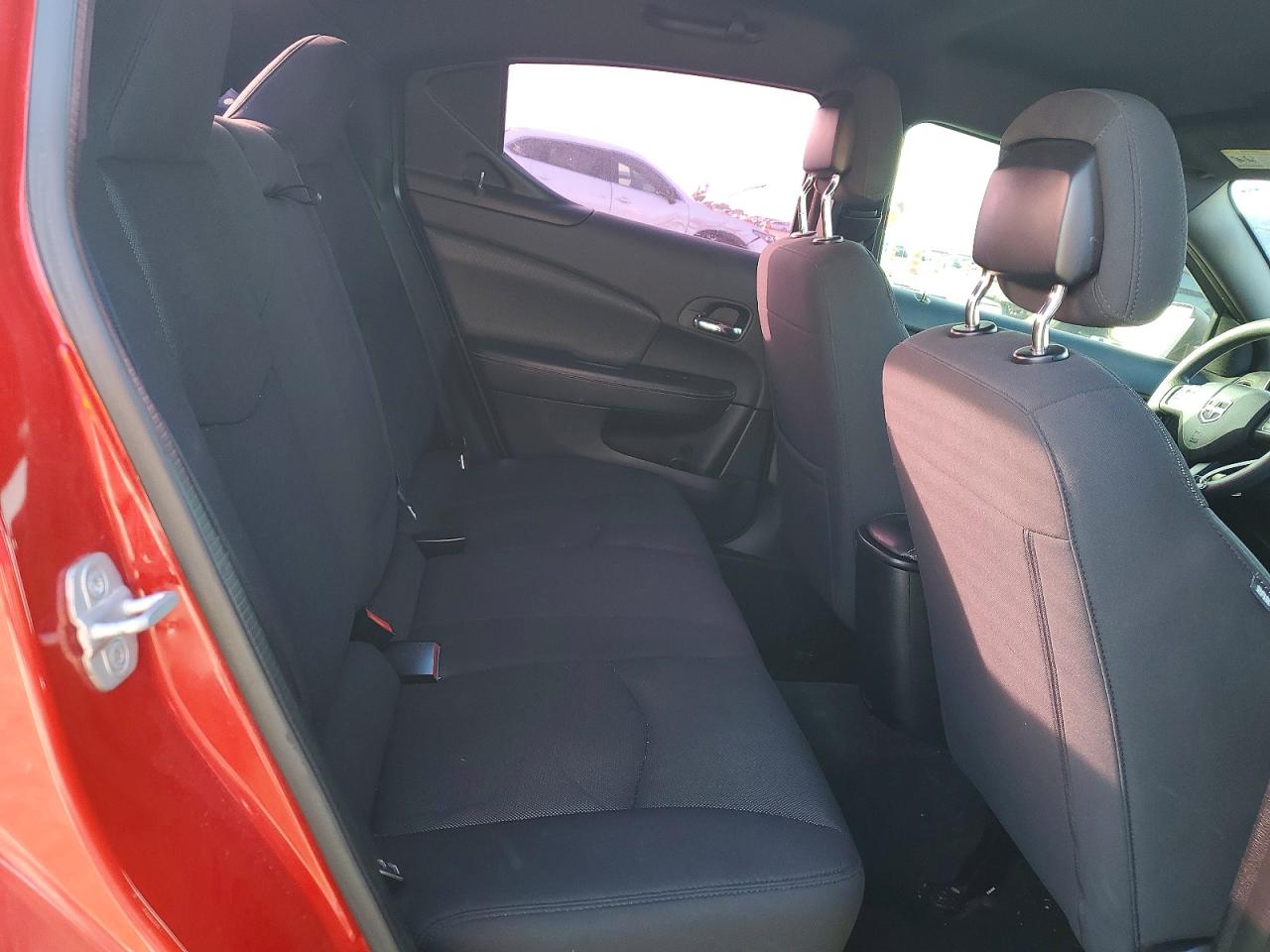 2012 DODGE AVENGER SE photo 19