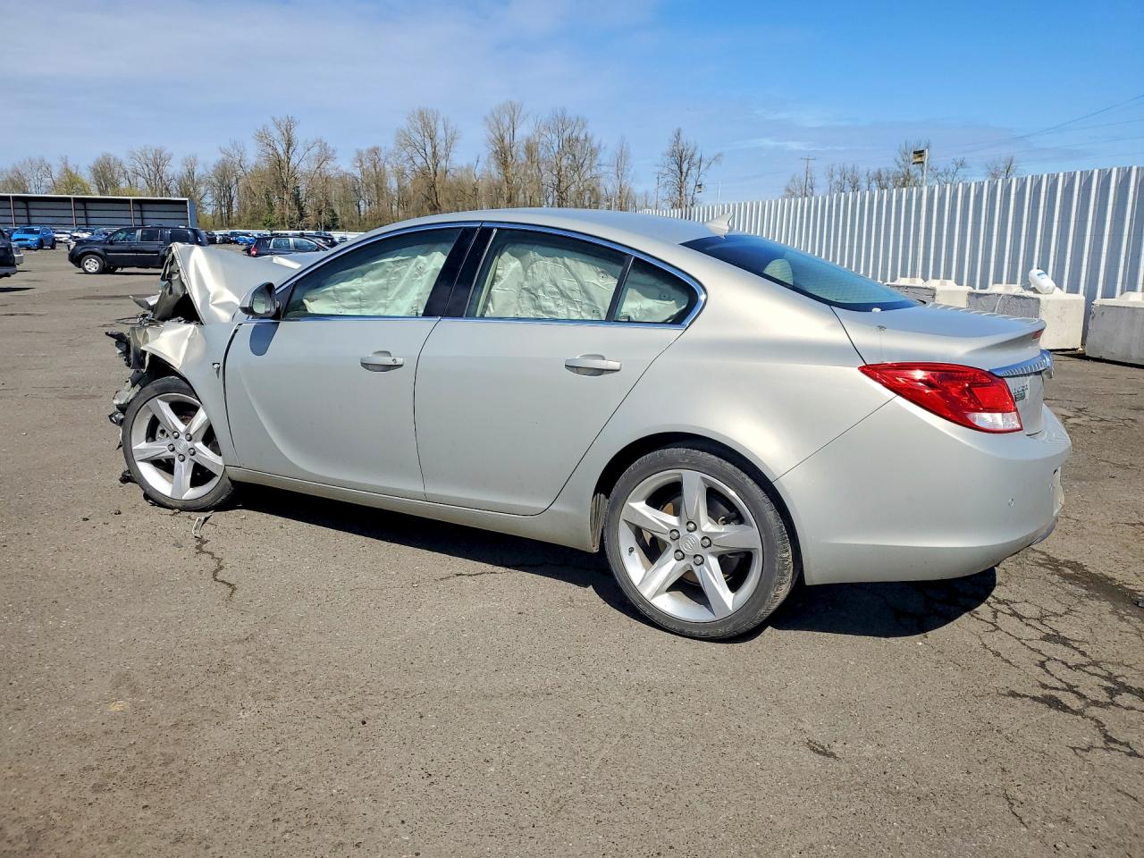 2011 BUICK REGAL CXL photo 3