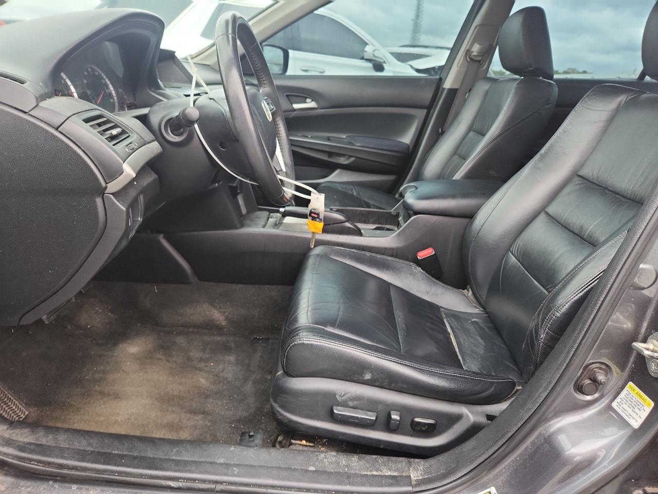 2012 HONDA ACCORD SE photo 13