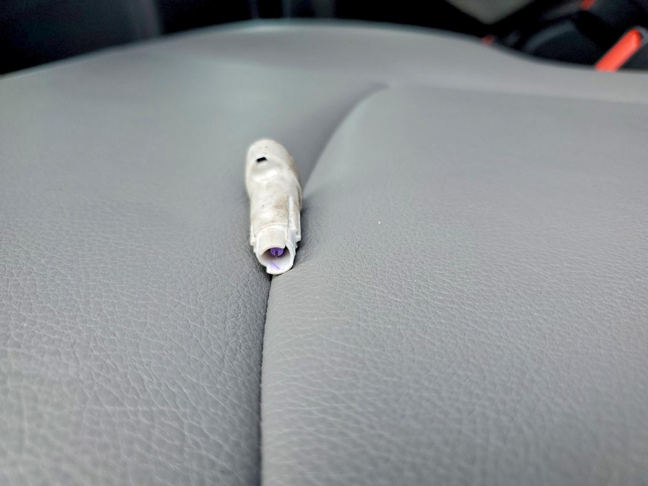 2025 TOYOTA SIENNA XLE 8-PASSENGER photo 25