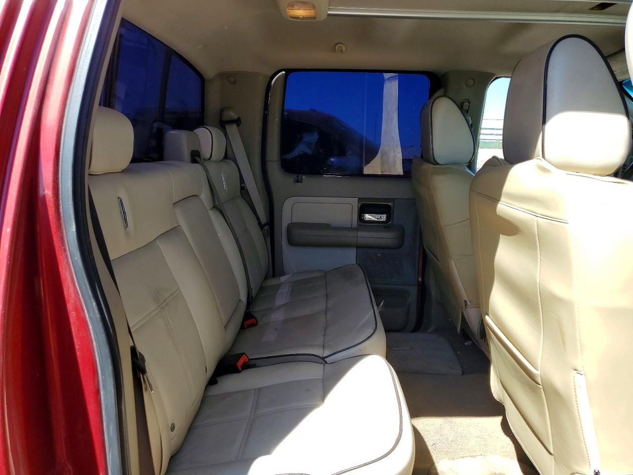 2007 LINCOLN MARK LT photo 28
