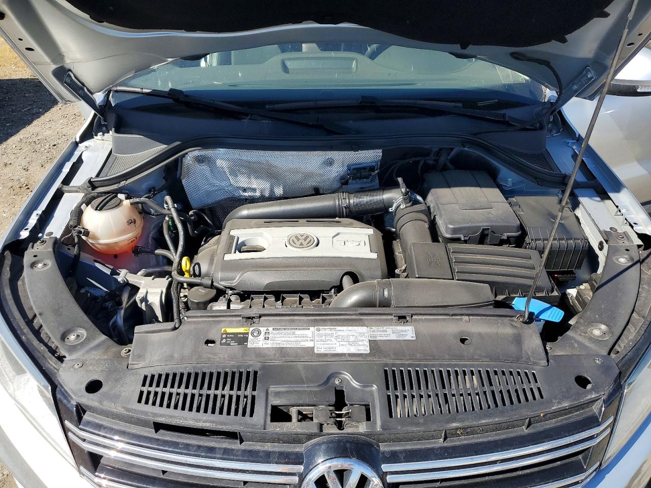 2017 VOLKSWAGEN TIGUAN S photo 21