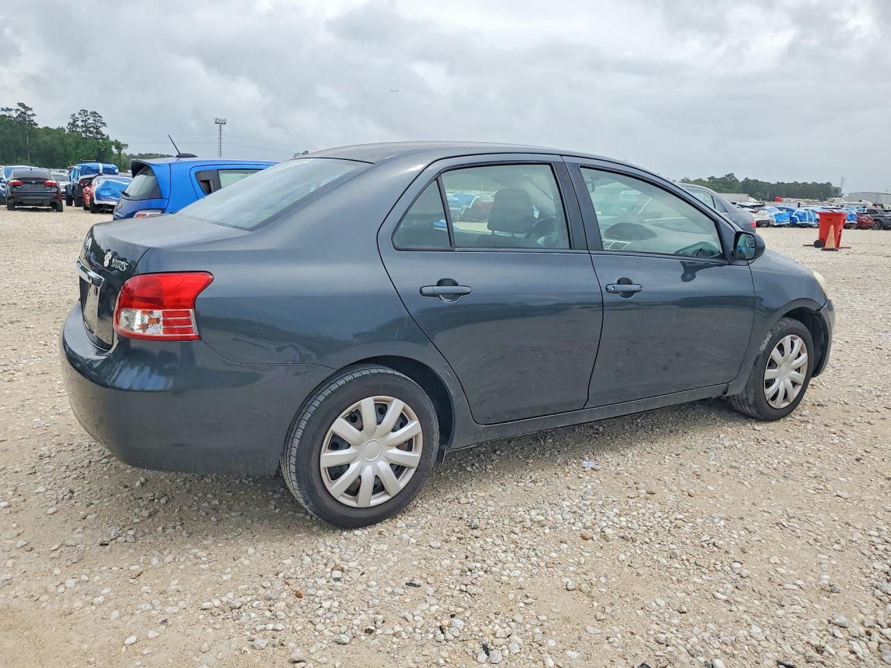 2008 TOYOTA YARIS BASE photo 3