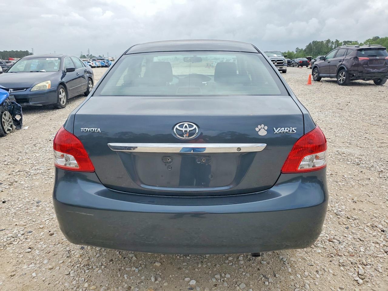 2008 TOYOTA YARIS BASE photo 6