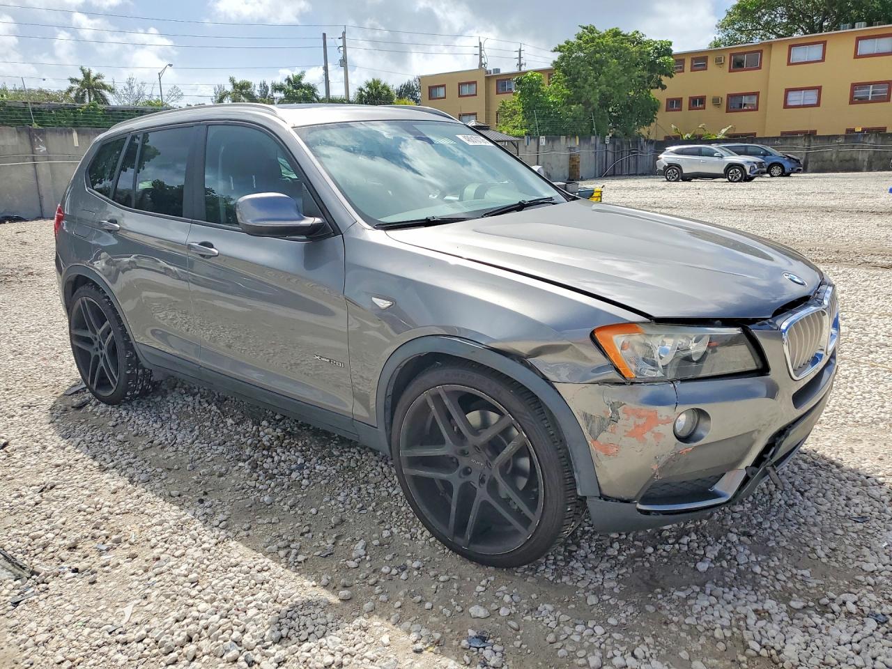 2013 BMW X3 XDRIVE28I photo 10