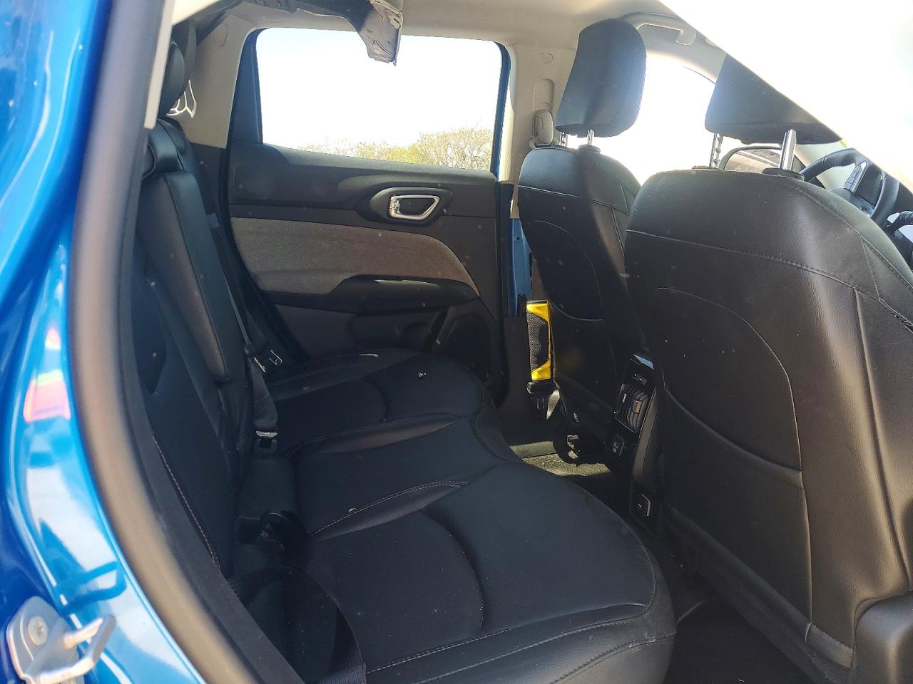 2022 JEEP COMPASS LATITUDE LUX photo 31
