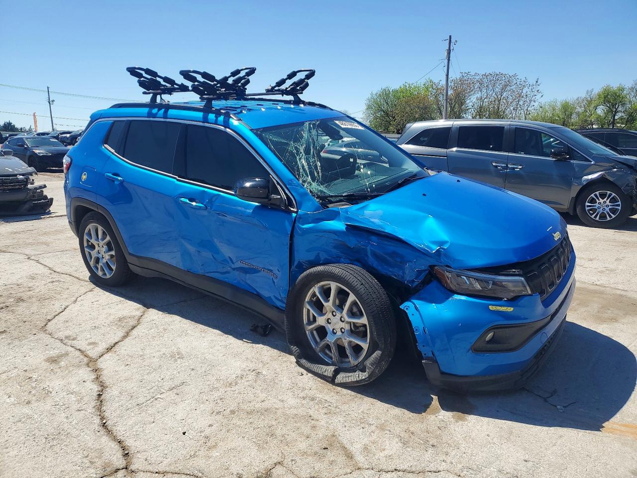 2022 JEEP COMPASS LATITUDE LUX photo 10
