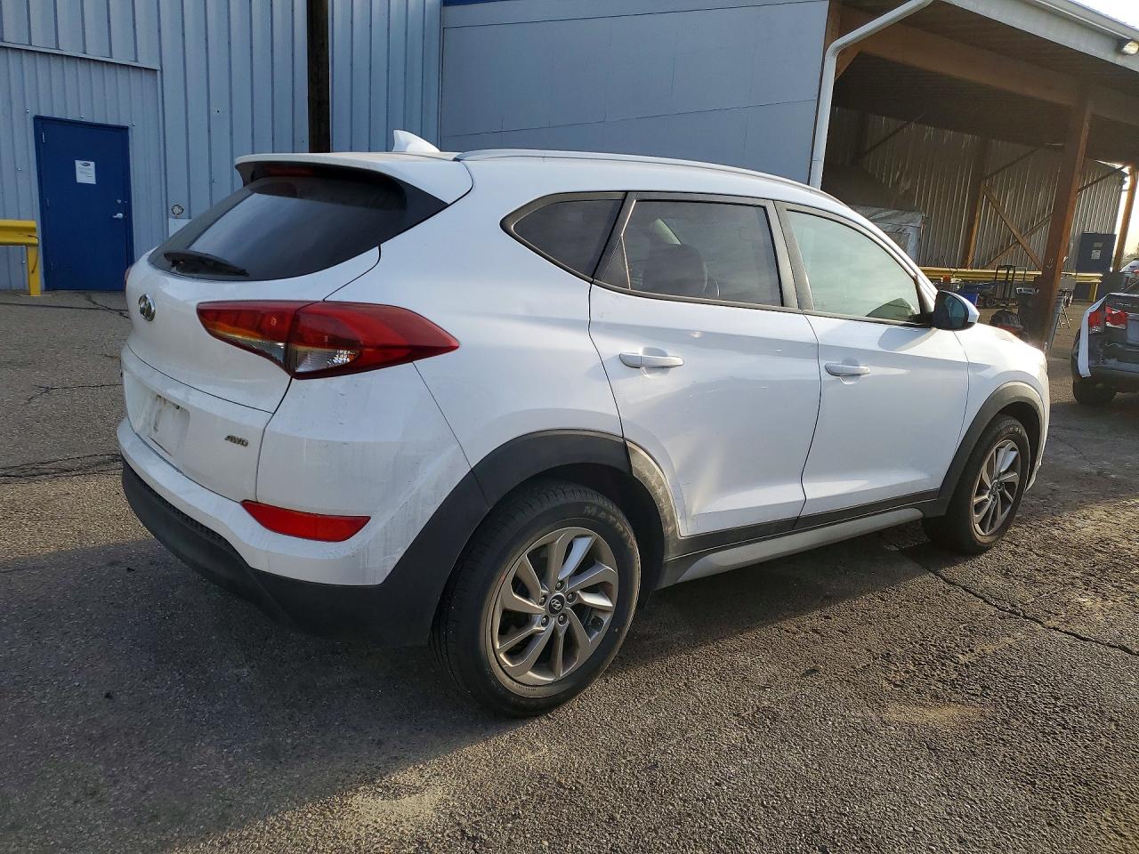 2018 HYUNDAI TUCSON SEL photo 5