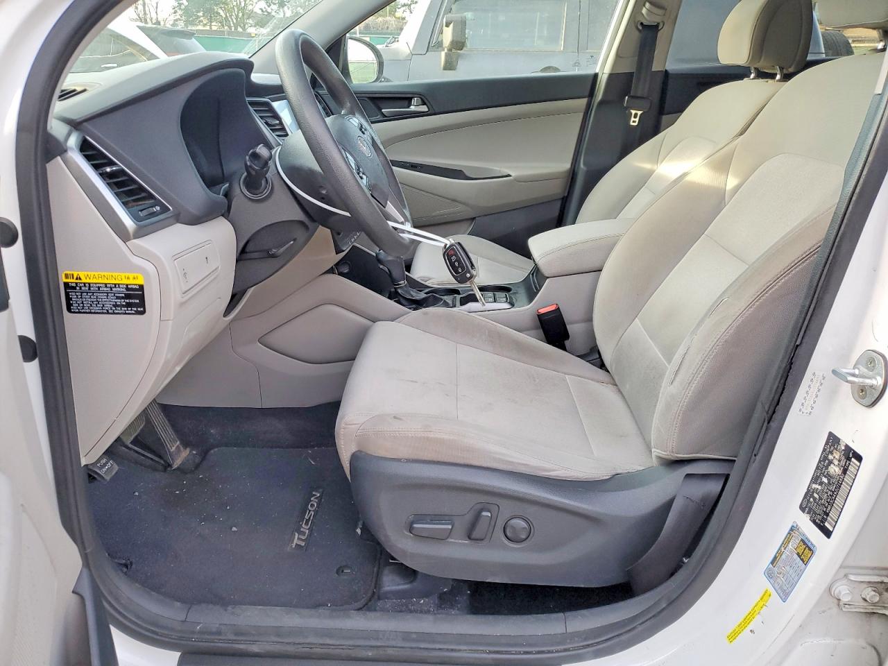 2018 HYUNDAI TUCSON SEL photo 13